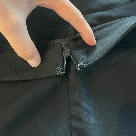 Black long skirt - Picture 3 of 4